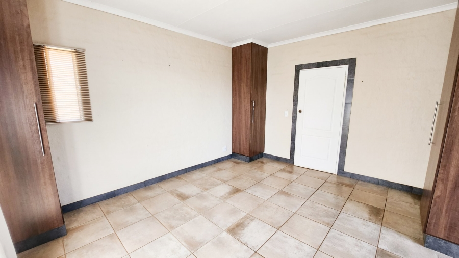 3 Bedroom Property for Sale in Wilkoppies North West